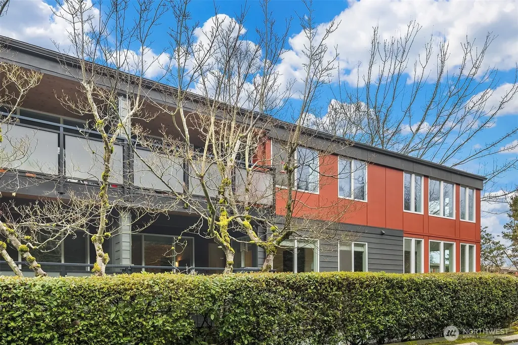 7001 Sand Point Way NE Seattle WA 98115