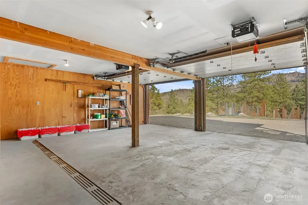 117 Vintin Road Carlton WA 98814