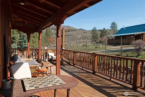 117 Vintin Road Carlton WA 98814