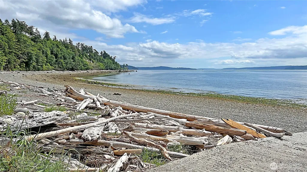 0 Onamac Way Camano Island WA 98282