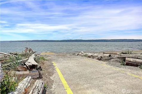 0 Onamac Way Camano Island WA 98282
