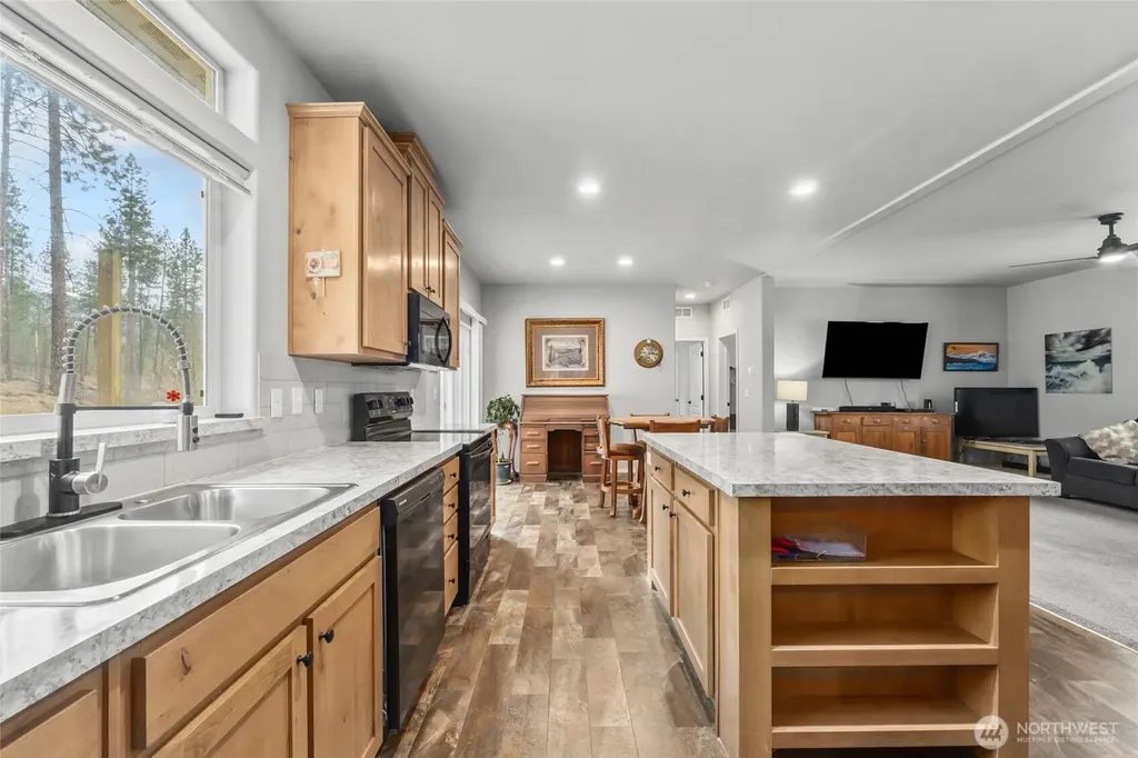1477 College Lane Kettle Falls WA 99141