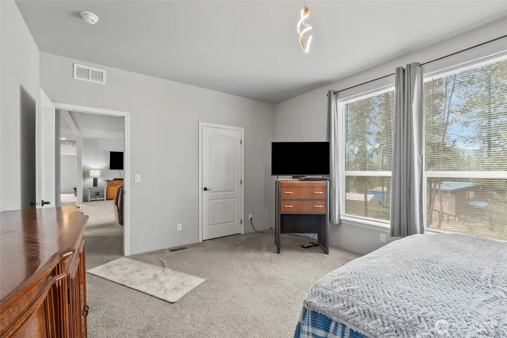 1477 College Lane Kettle Falls WA 99141
