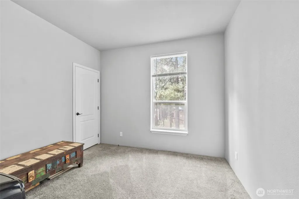 1477 College Lane Kettle Falls WA 99141