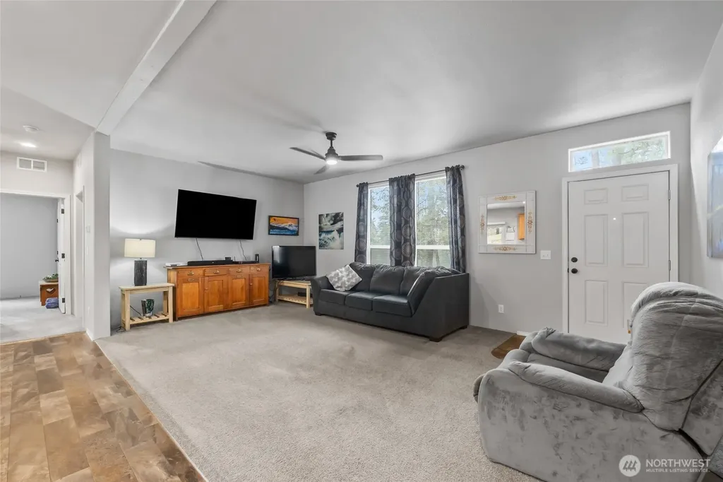1477 College Lane Kettle Falls WA 99141