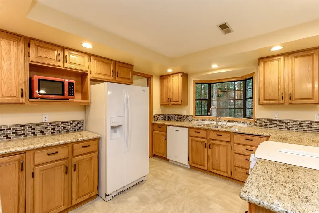 6013 Rocky Mountain Drive SW Olympia WA 98512