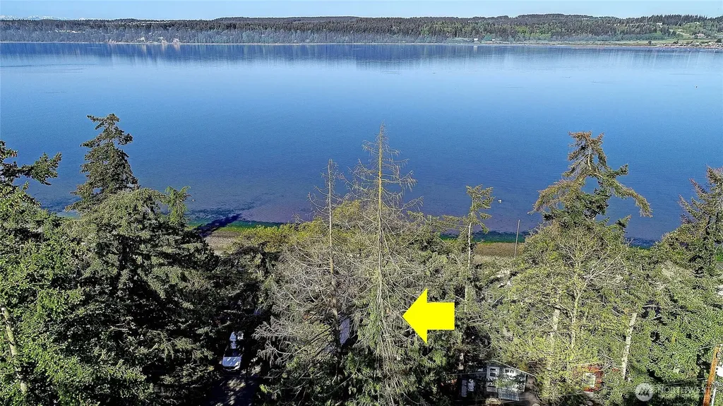 566 Sundin Drive Camano Island WA 98282