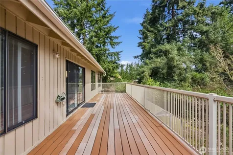 18510 66th Avenue NE Kenmore WA 98028