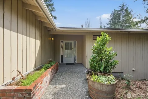 18510 66th Avenue NE Kenmore WA 98028
