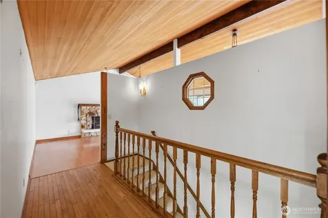 18510 66th Avenue NE Kenmore WA 98028