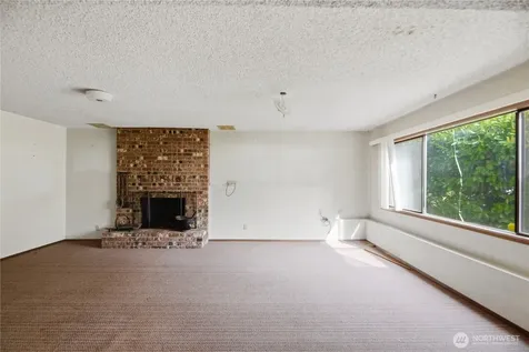 18510 66th Avenue NE Kenmore WA 98028