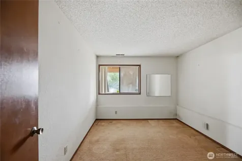 18510 66th Avenue NE Kenmore WA 98028