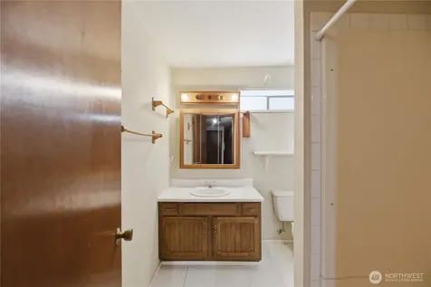 18510 66th Avenue NE Kenmore WA 98028