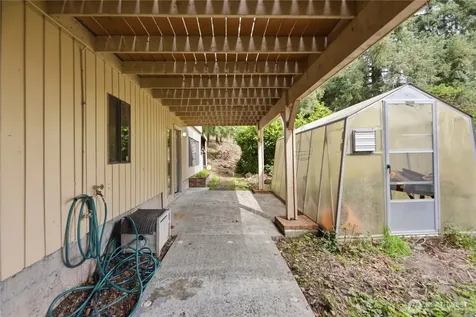 18510 66th Avenue NE Kenmore WA 98028
