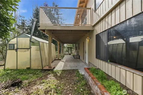 18510 66th Avenue NE Kenmore WA 98028