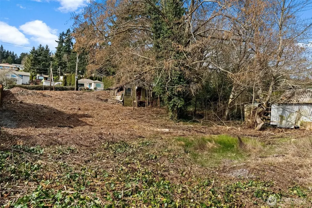 5280 Illahee Road NE Bremerton WA 98311