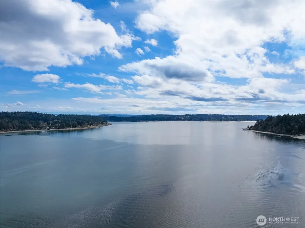 5280 Illahee Road NE Bremerton WA 98311