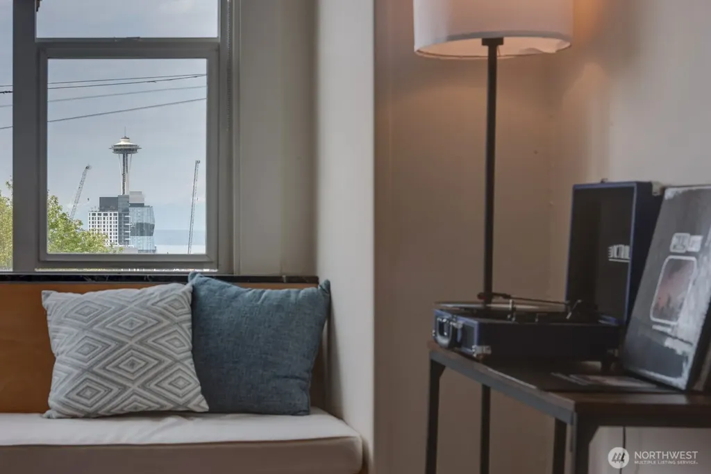 214 Summit Avenue E Seattle WA 98102