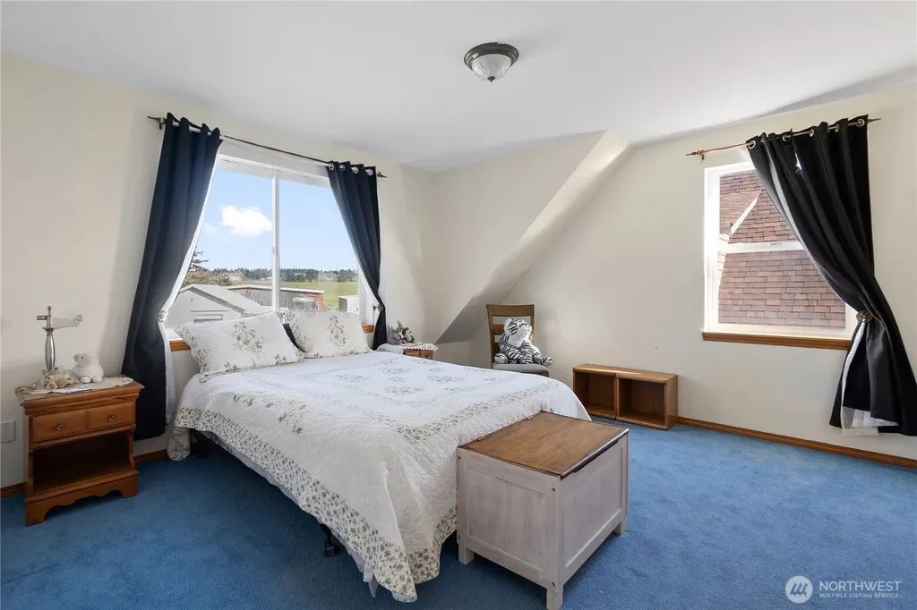 1013 Mallard Lane Camano Island WA 98282
