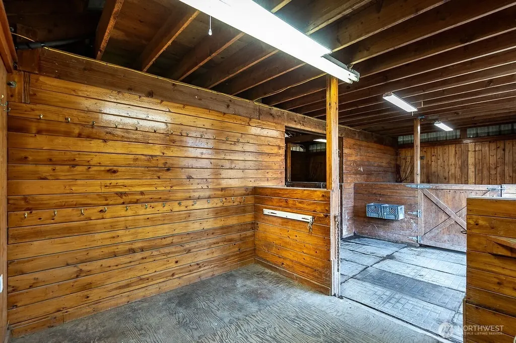 1013 Mallard Lane Camano Island WA 98282