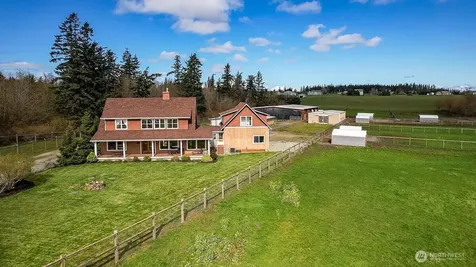 1013 Mallard Lane Camano Island WA 98282