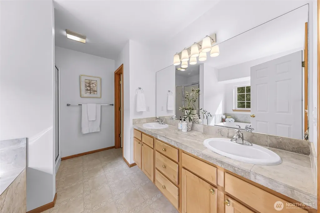 629 Arroyo Lane Bellingham WA 98229