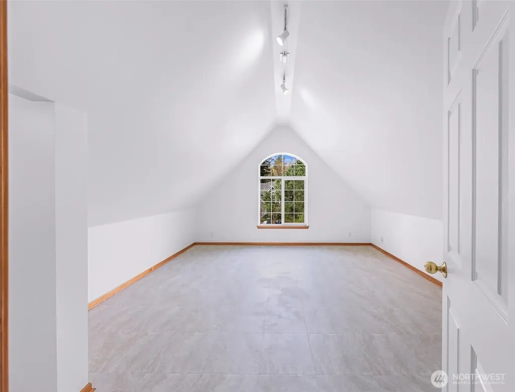 629 Arroyo Lane Bellingham WA 98229