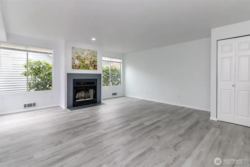 307 S 328th Lane Federal Way WA 98003