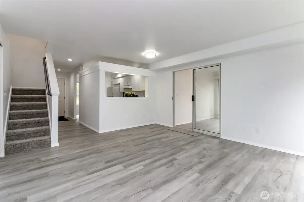 307 S 328th Lane Federal Way WA 98003