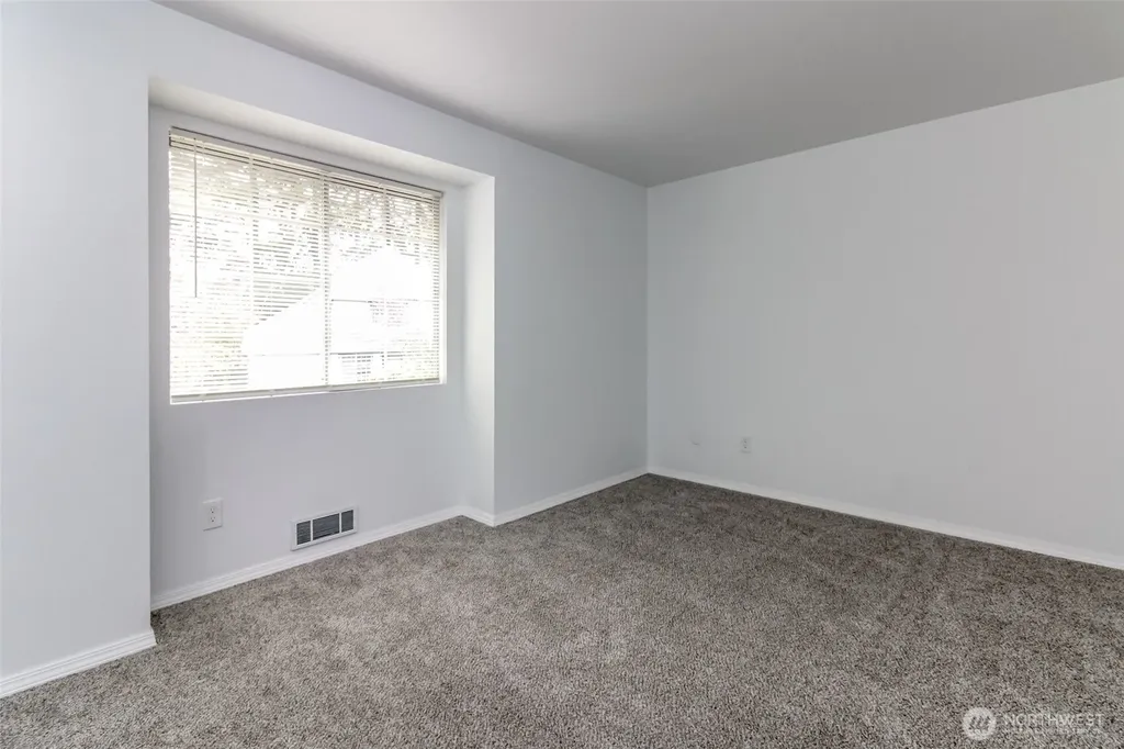 307 S 328th Lane Federal Way WA 98003