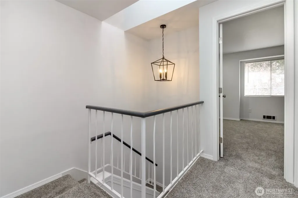 307 S 328th Lane Federal Way WA 98003