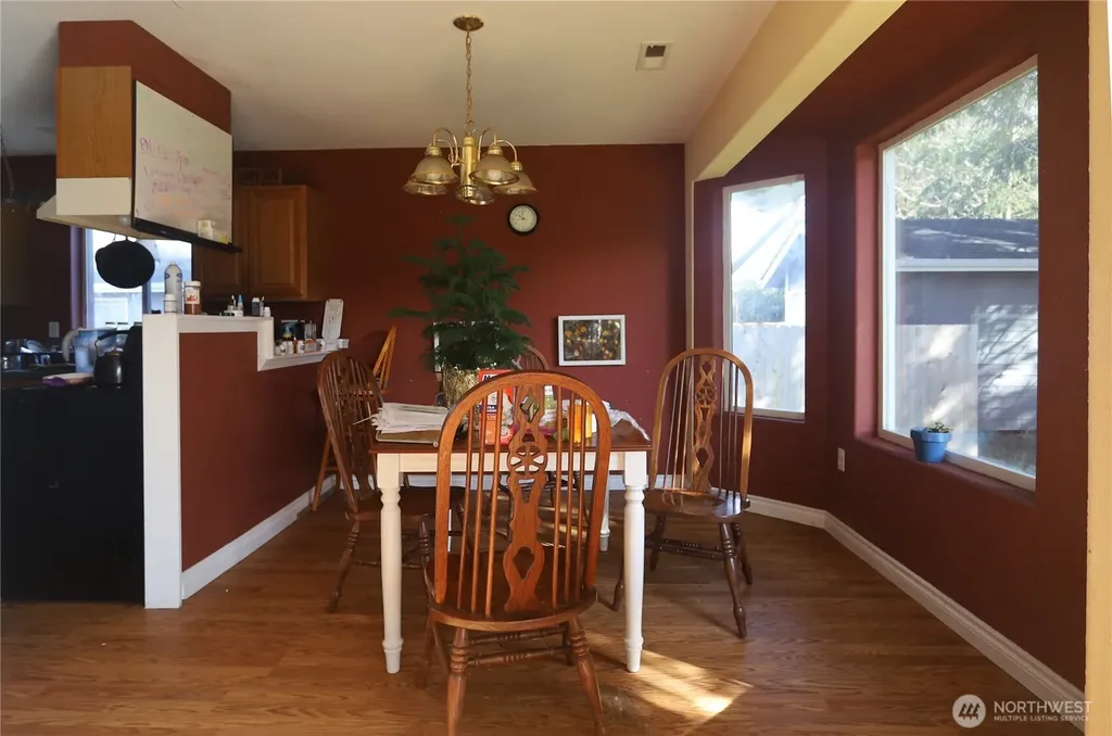 890 Vagabond Avenue SW Ocean Shores WA 98569