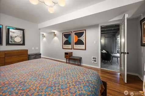 1524 NE 140th Street Seattle WA 98125