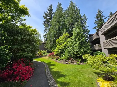 1524 NE 140th Street Seattle WA 98125