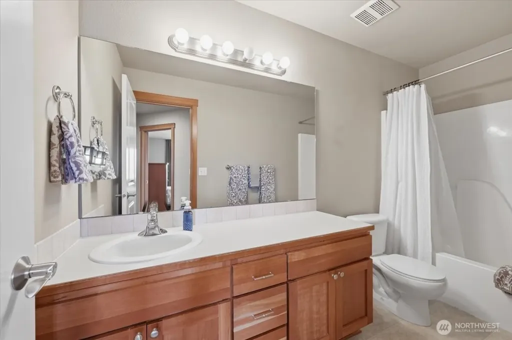 17103 138th Avenue Ct E Puyallup WA 98374