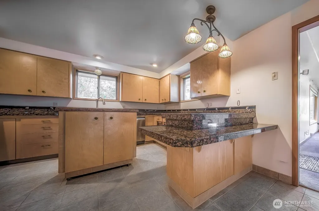 4110 Baker Ames Road NE Olympia WA 98506