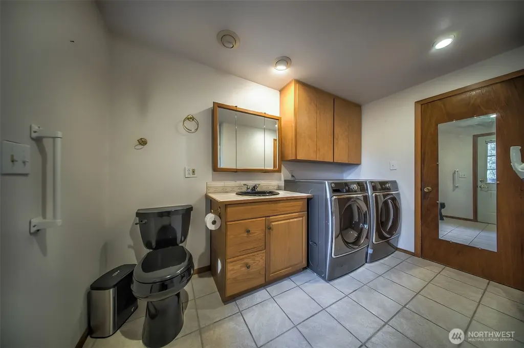4110 Baker Ames Road NE Olympia WA 98506