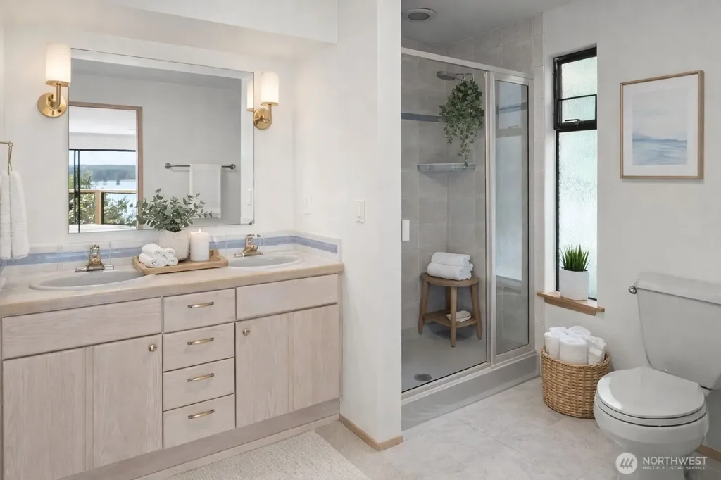 8806 Warren Drive NW Gig Harbor WA 98335