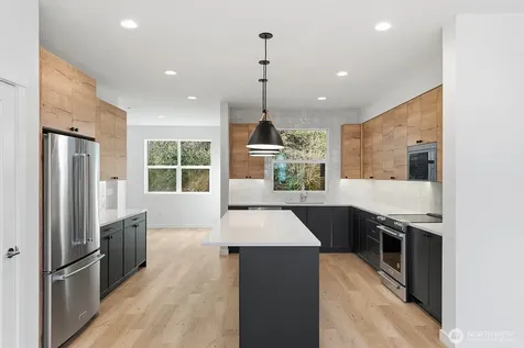 720 Newport Way NW Issaquah WA 98027