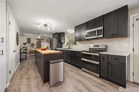 928 Selkirk Place Brewster WA 98812