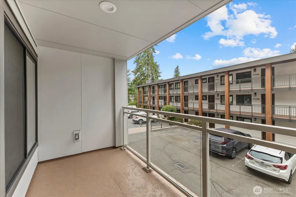 130 105th Avenue SE Bellevue WA 98004