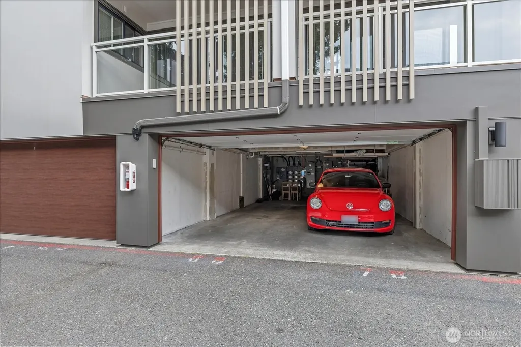 130 105th Avenue SE Bellevue WA 98004