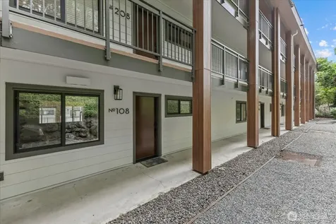 130 105th Avenue SE Bellevue WA 98004