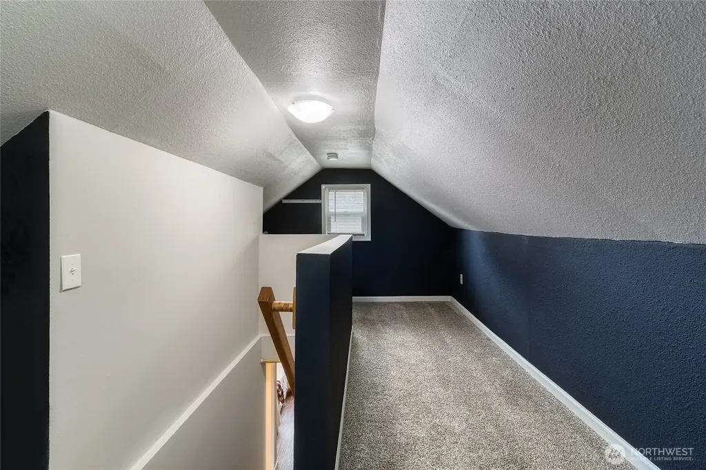 415 SE 5th Street College Place WA 99324
