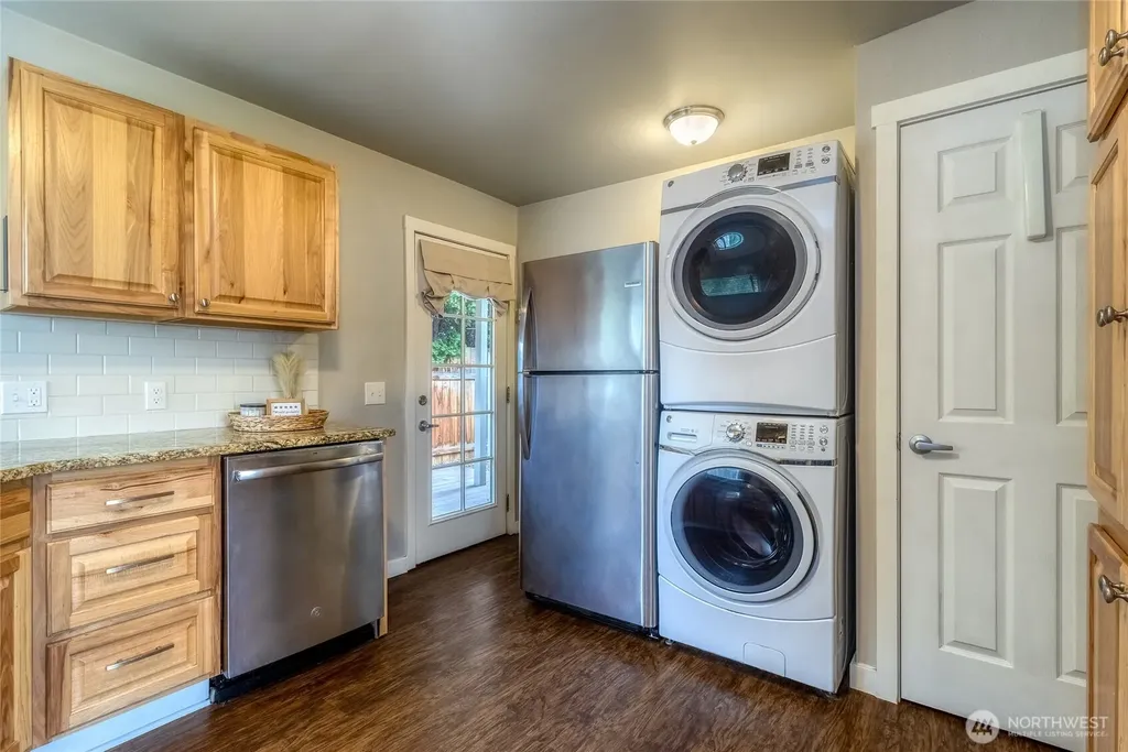 415 SE 5th Street College Place WA 99324