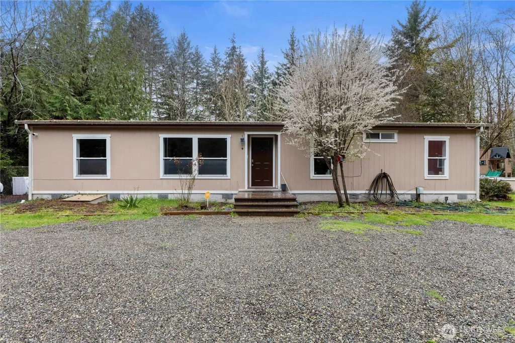 260 E Lansky Drive Shelton WA 98584