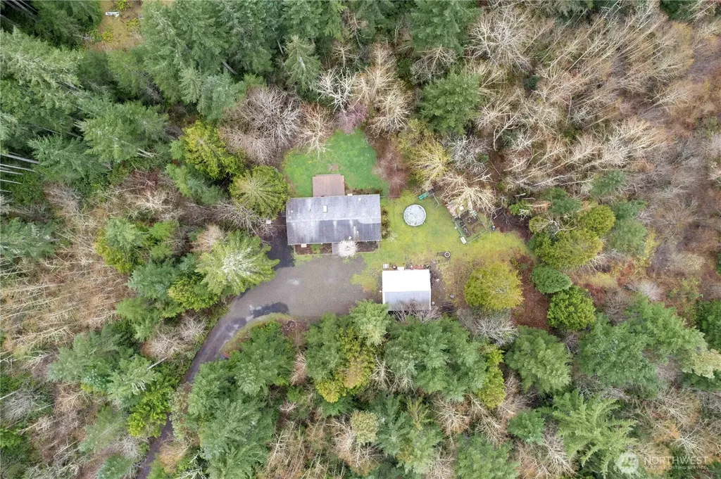260 E Lansky Drive Shelton WA 98584