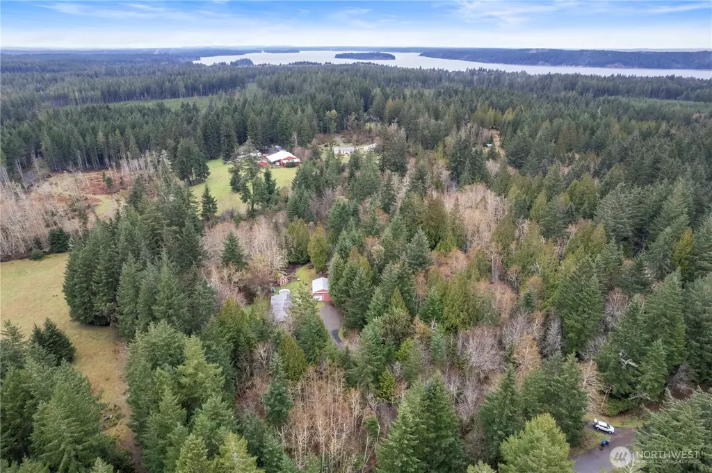 260 E Lansky Drive Shelton WA 98584