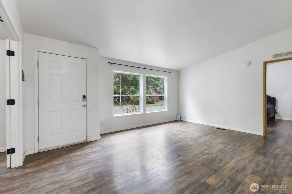 260 E Lansky Drive Shelton WA 98584