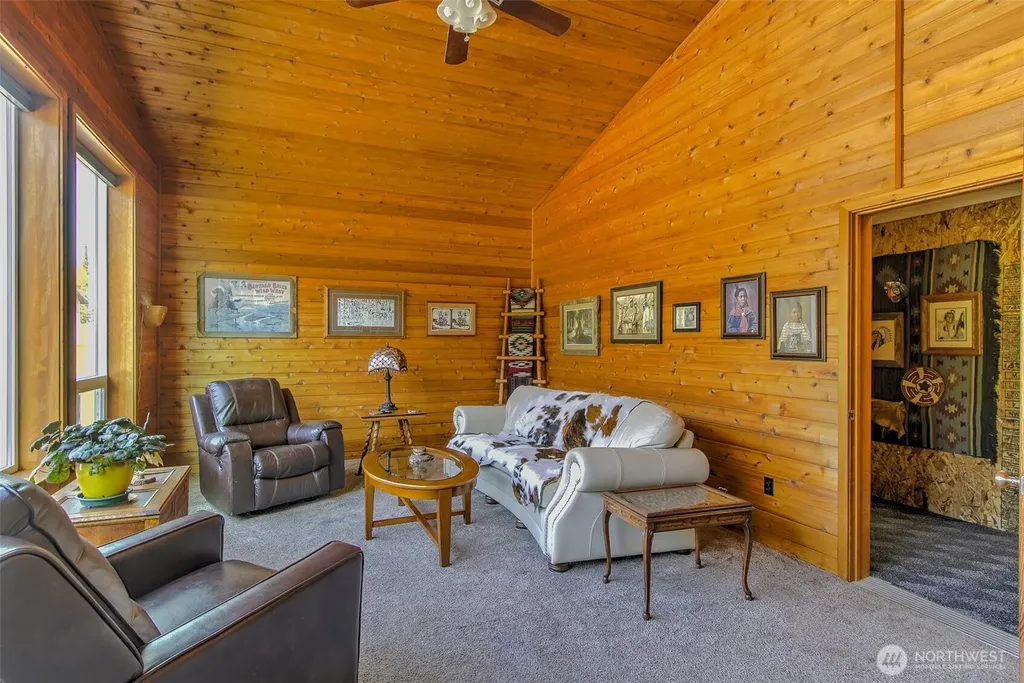 3829 Deep Lake Boundary Road Colville WA 99114